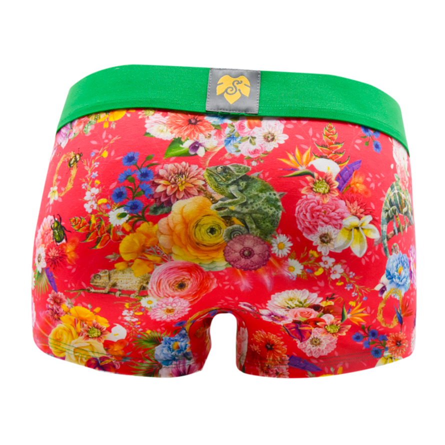 Schockhöschen Panty Karma Chameleon Pink Rückansicht — tropischer Blumenprint auf Korallrot, grüner Bund, goldenes Logo, exklusives Künstlerdesign nur bei Schockhöschen