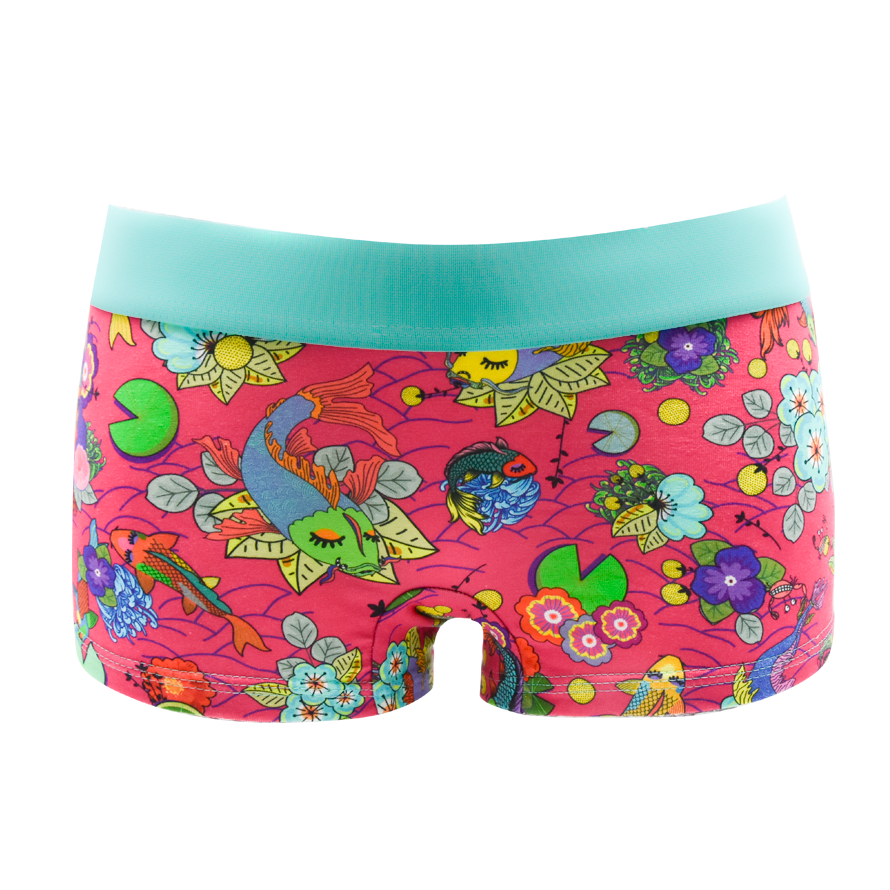 Schockhöschen Panty Koi Pink Vorderansicht — verspielter Koi-Print auf leuchtendem Pink, 95 % Baumwolle fair in Deutschland genäht, Größen XS bis 4XL