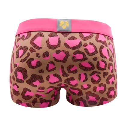 Schockhöschen Panty Leo Mokka Pink Rückansicht — Hot-Pink Leopardenspots auf warmem Mokkabraun, passender Pink-Bund, goldenes Logo, exklusives Design nur bei Schockhöschen