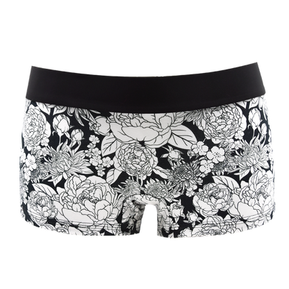 Panty Peony Black von vorne – weiße Pfingstrosen auf Schwarz, schwarzer Bund