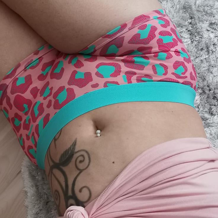 Schockhöschen Panty Leo Mint  — lachsrosa Leopardenmuster mit mintgrünen Spots, türkisfarbener Bund, exklusives Design